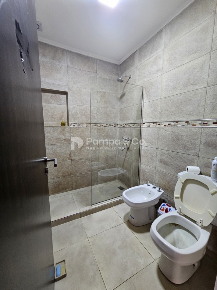 ¡Oportunidad en barrio residencial!